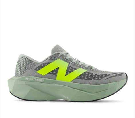 New Balance FuelCell SuperComb Trainer V3